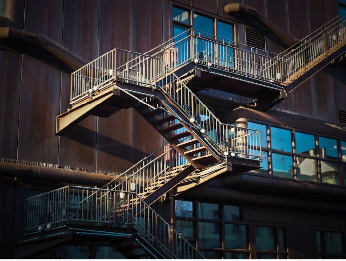The Safety Benefits Of Glass Baluster Railing Installations