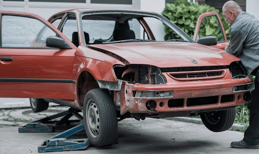 Choosing The Right Service For Vehicle Repair