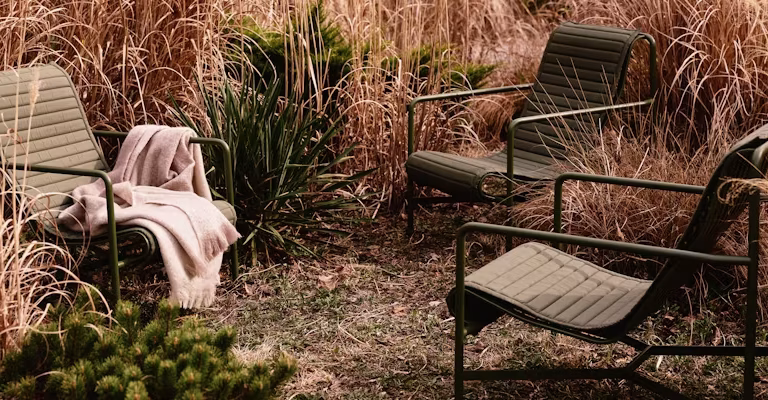 Smart U.S. Investments: Outdoor Living Furniture or Rings?