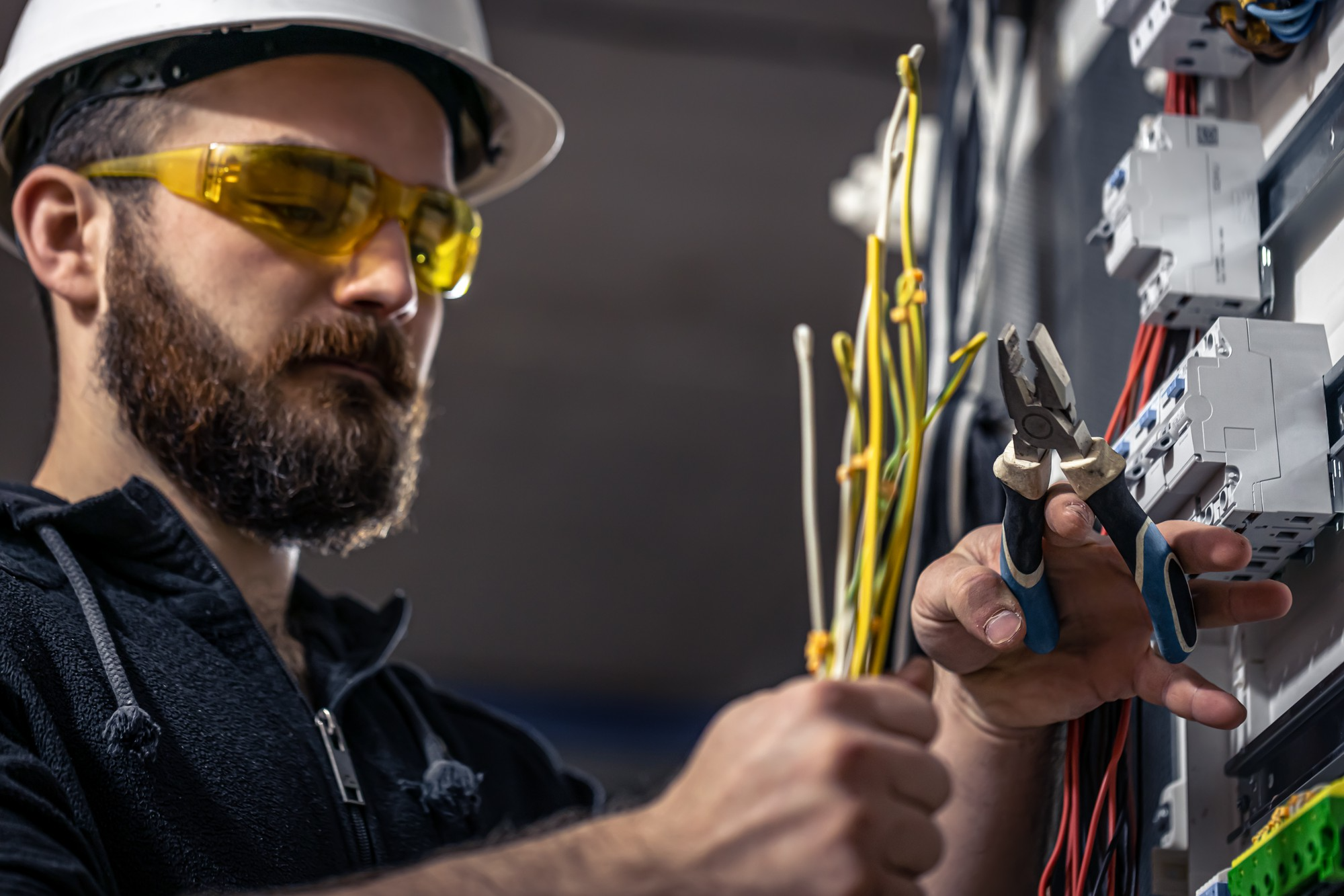 Top Reasons to Hire Certified Electricians for Electrical Work