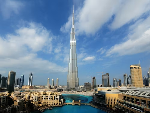 Window Cleaning Dubai and Why Most People Wait Too Long